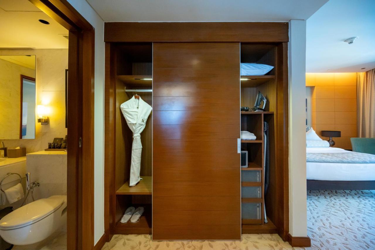 Emaar Residences Fashion Avenue Formerly Address Dubai Mall By The S Holiday Homes מראה חיצוני תמונה